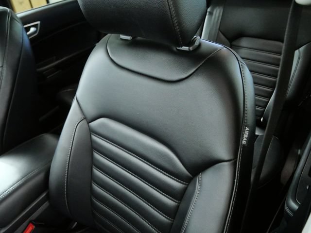 Certified 2024 Ford Edge SEL w/ Convenience Package AWD/4WD image 15
