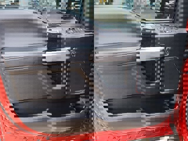 Certified 2020 Ford F450 Platinum w/ FX4 Off-Road Package image 24