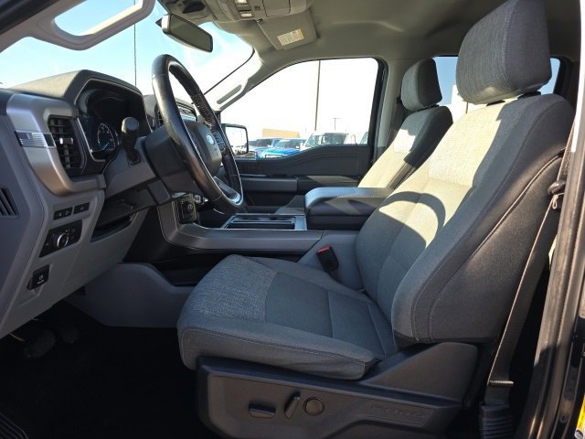 Certified 2022 Ford F150 XLT w/ Equipment Group 302A High image 11