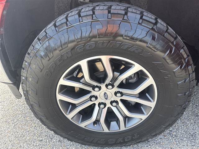 Certified 2021 Ford F150 Lariat w/ FX4 Off-Road Package AWD/4WD image 32