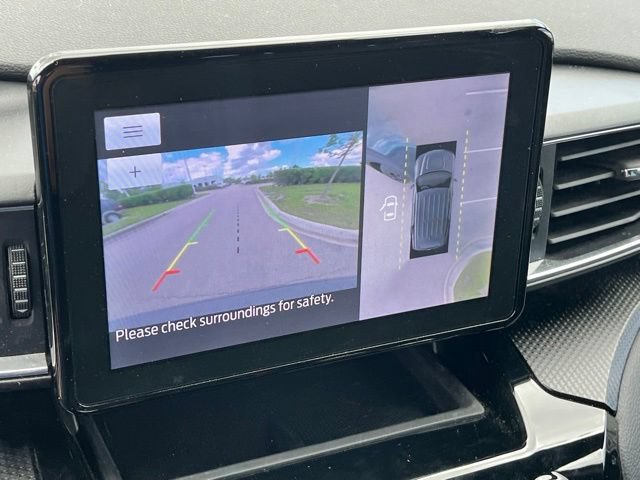 Certified 2023 Ford Explorer ST-Line AWD/4WD image 25
