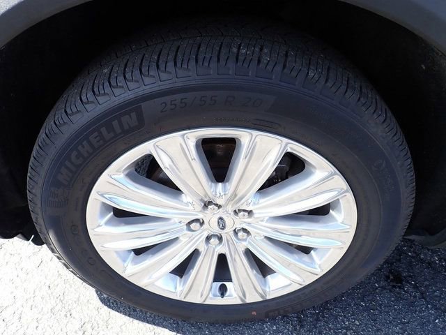 Certified 2025 Ford Explorer Platinum w/ LUX Leather Package AWD/4WD image 13