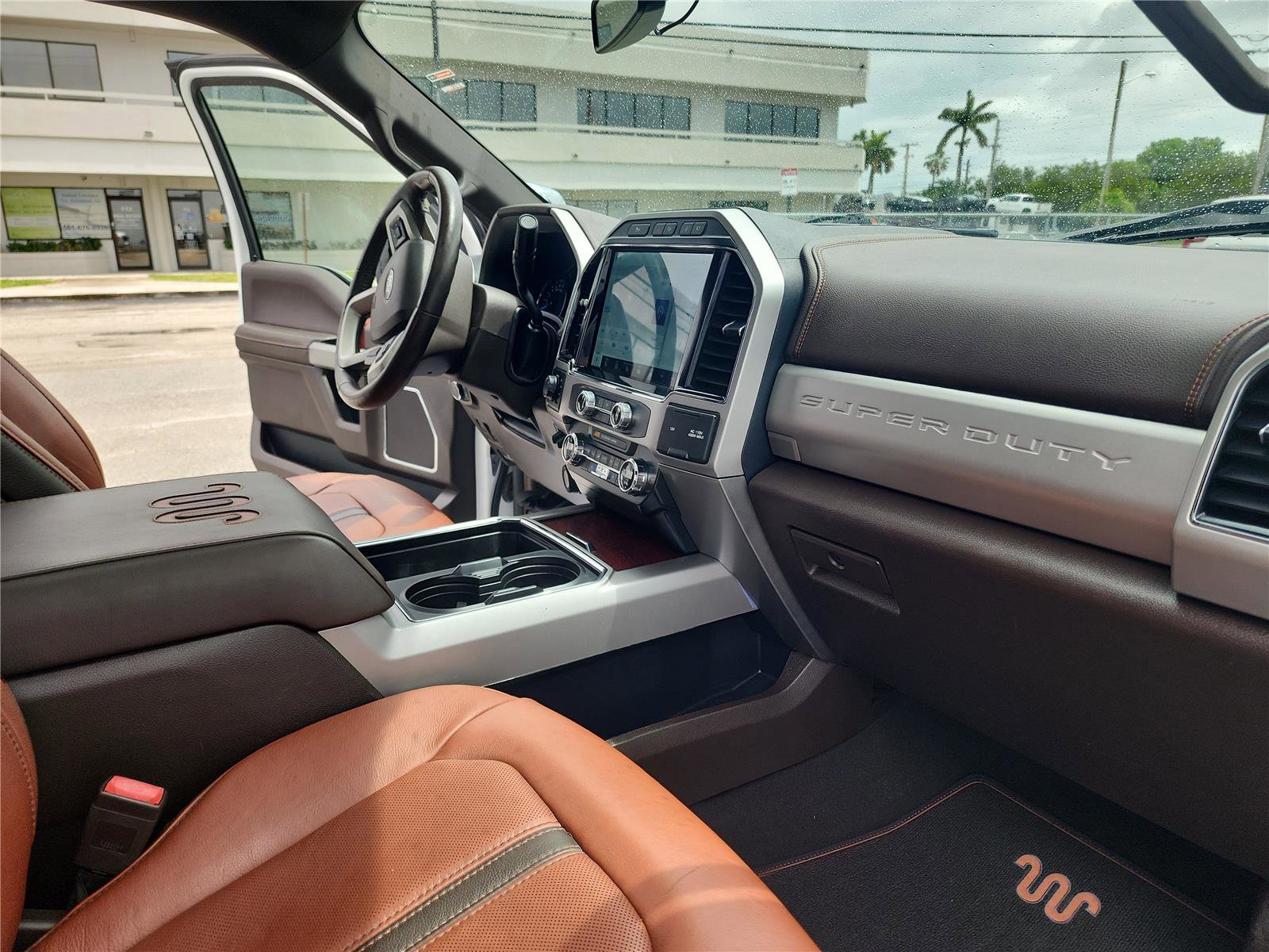 Certified 2022 Ford F250 King Ranch w/ King Ranch Ultimate Package AWD/4WD image 25