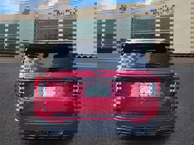Certified 2025 Ford Explorer ST-Line w/ Premium Package image 4