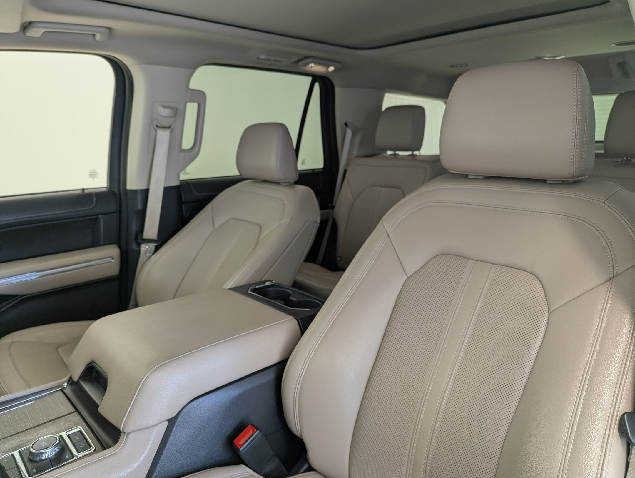 Certified 2023 Ford Expedition Limited image 26