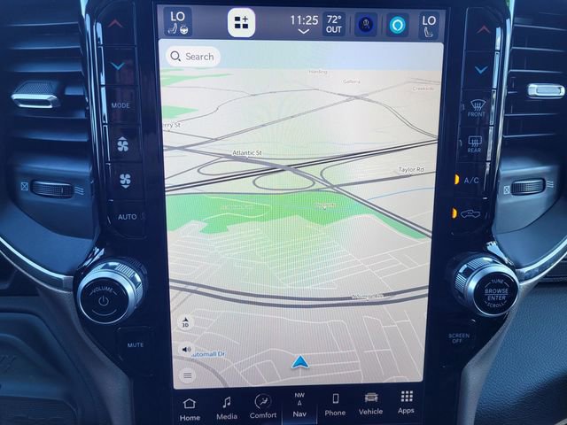 Used 2024 RAM 3500 Laramie image 18