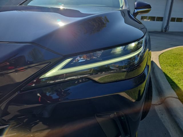 Used 2024 Lexus RX 350 FWD w/ Technology Package image 29