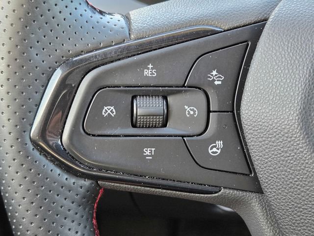 Used 2025 Chevrolet Trax RS w/ Driver Confidence Package image 19