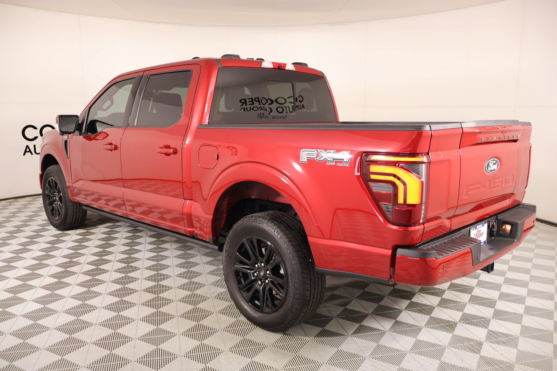 Certified 2025 Ford F150 Platinum w/ FX4 Off-Road Package AWD/4WD image 24