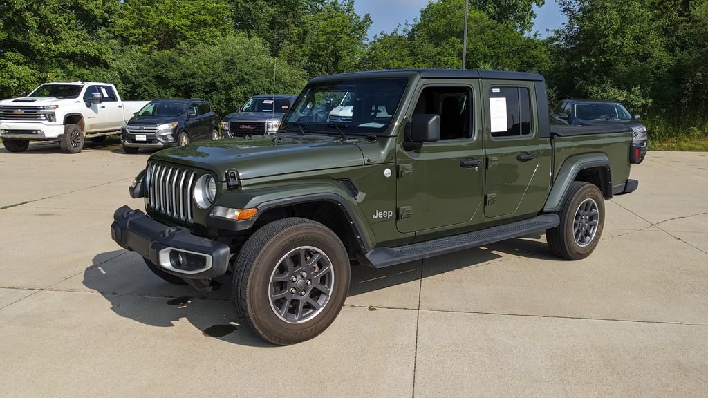 Used 2022 Jeep Gladiator Overland w/ Dual Top Group AWD/4WD image 7