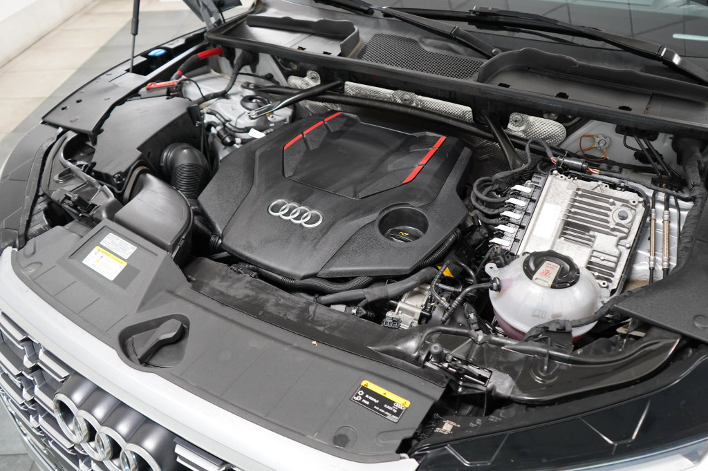 Used 2022 Audi SQ5 Prestige w/ Prestige Package AWD/4WD image 37