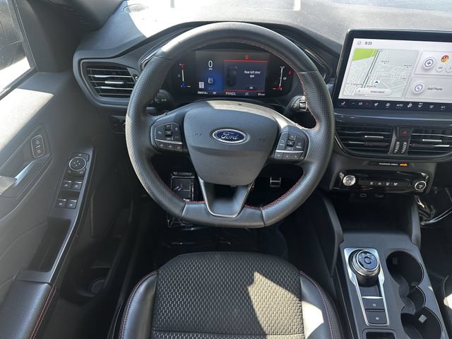 Certified 2024 Ford Escape ST-Line w/ Tech Pack #1 AWD/4WD image 14