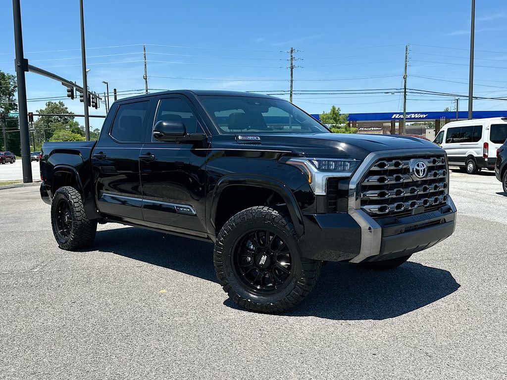 Used 2025 Toyota Tundra Platinum AWD/4WD image 1