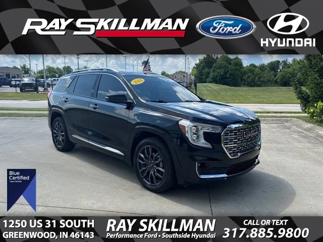Used 2024 GMC Terrain Denali w/ Black Diamond Edition