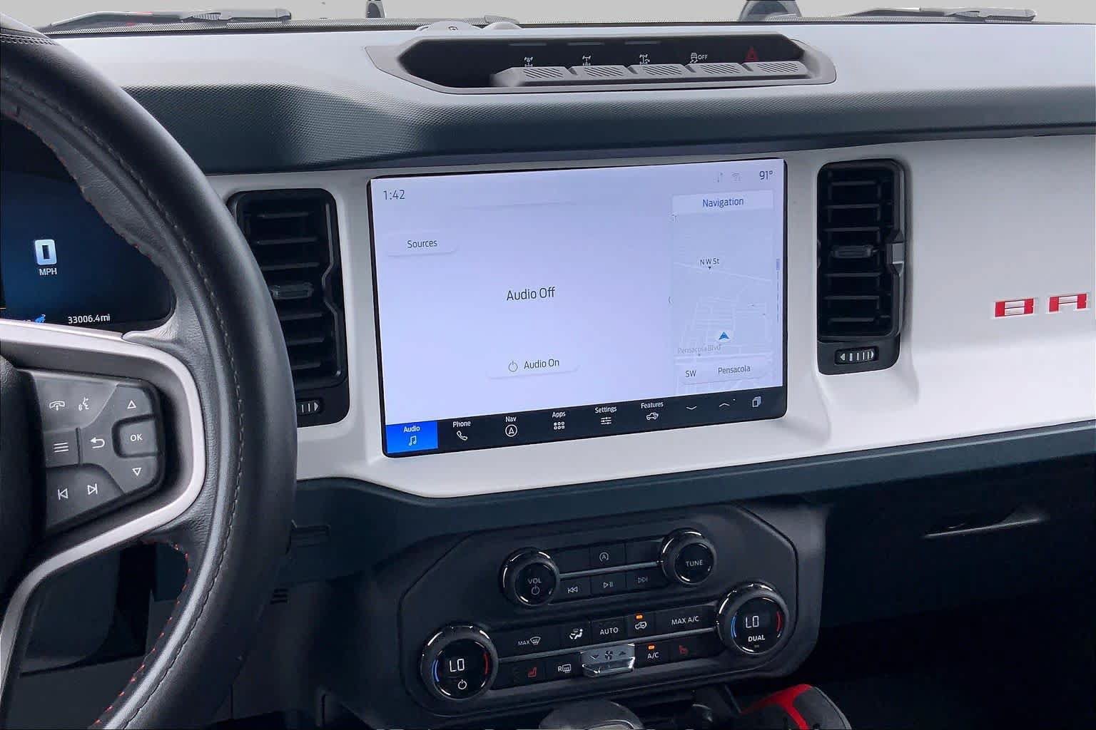 Certified 2025 Ford Bronco Heritage Edition AWD/4WD image 7