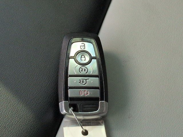 Certified 2024 Ford Explorer XLT w/ Equipment Group 202A RWD image 29