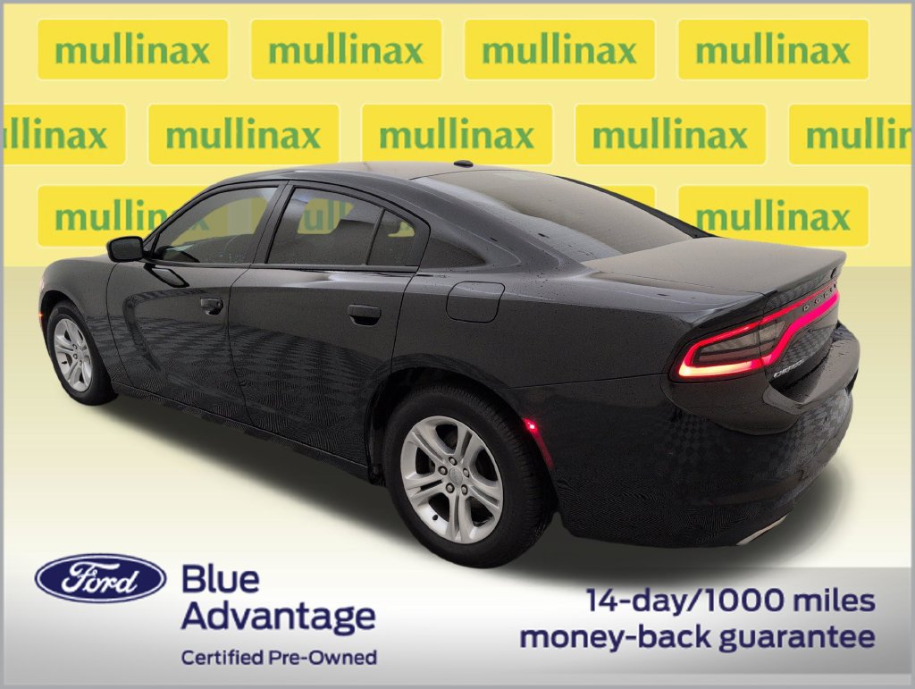 Used 2021 Dodge Charger SXT w/ Leather Interior Group RWD image 10