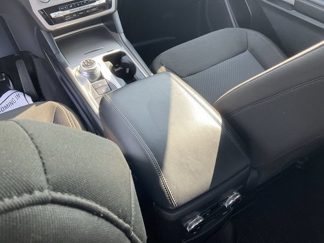 Certified 2022 Ford Explorer XLT w/ Class IV Trailer Tow Package AWD/4WD image 21