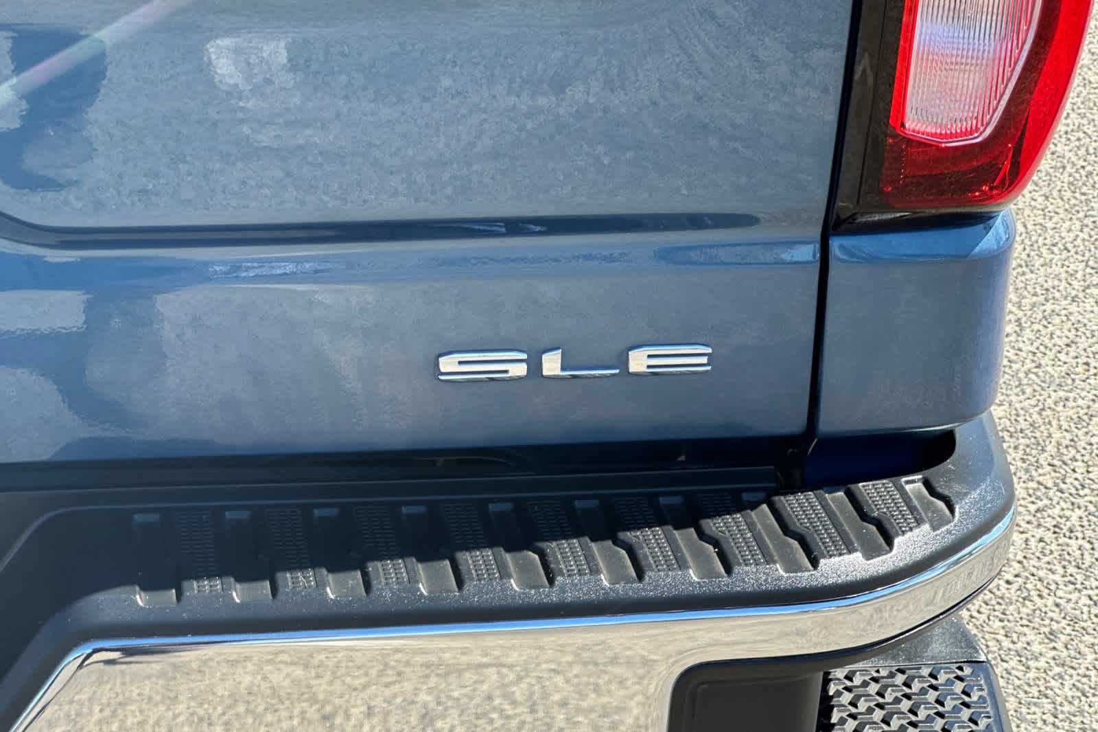 Used 2024 GMC Sierra 1500 SLE AWD/4WD image 27