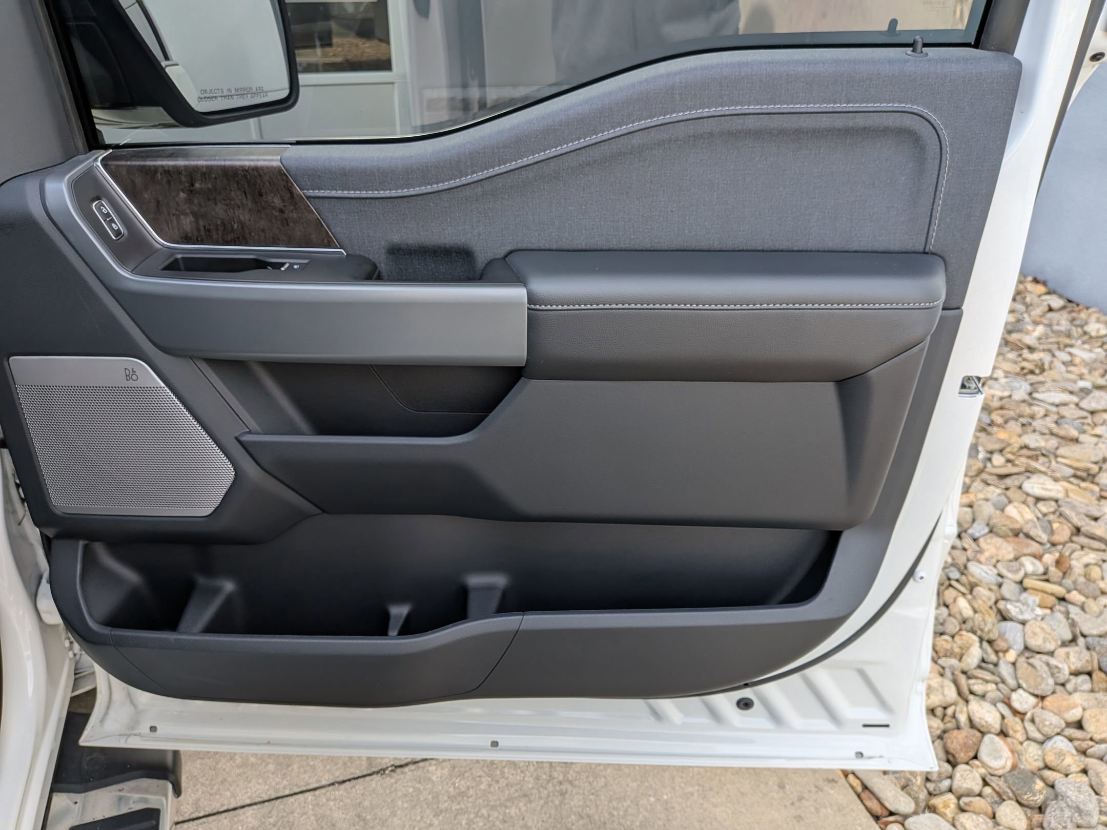 Certified 2023 Ford F150 Lariat w/ Equipment Group 502A High image 36