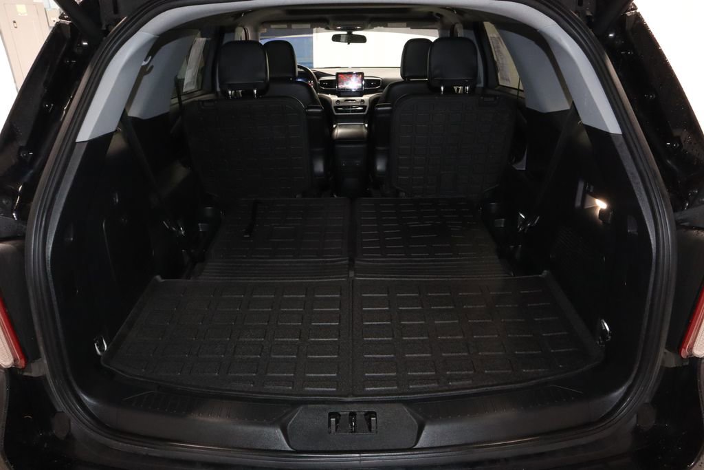 Certified 2023 Ford Explorer XLT AWD/4WD image 19