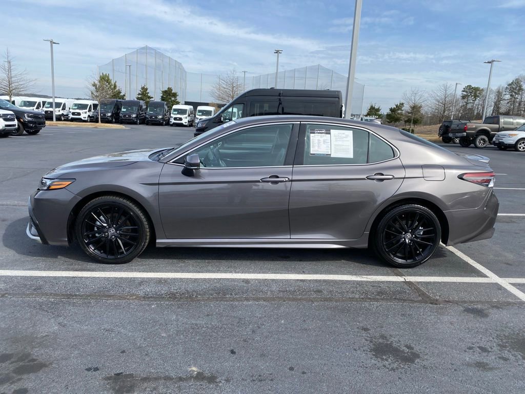 Used 2023 Toyota Camry XSE image 2