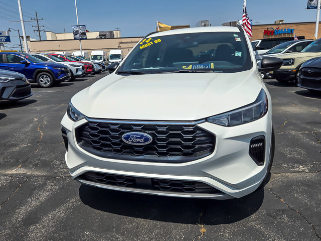 Certified 2024 Ford Escape ST-Line w/ Tech Pack #1 FWD image 4