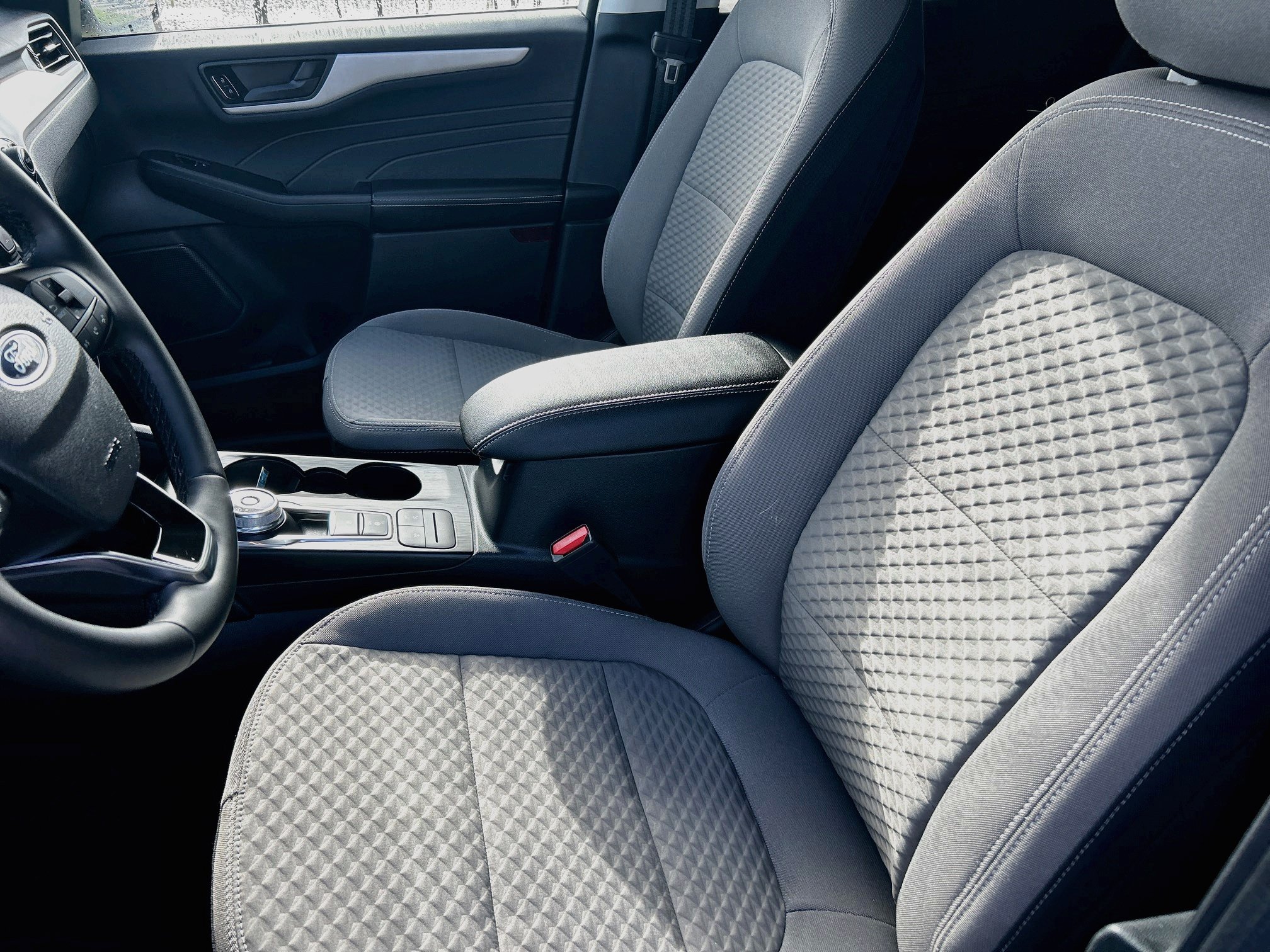 Certified 2022 Ford Escape SE w/ SE Sport Appearance Package FWD image 21