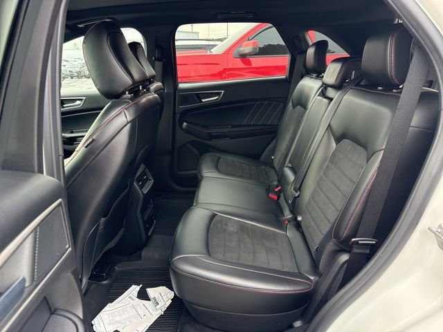 Certified 2022 Ford Edge ST-Line w/ Class II Trailer Tow Package image 14