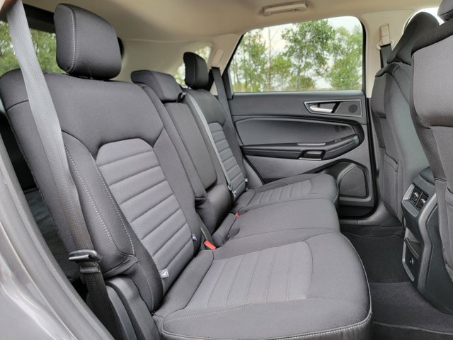 Certified 2024 Ford Edge SE w/ Black Appearance Package AWD/4WD image 23