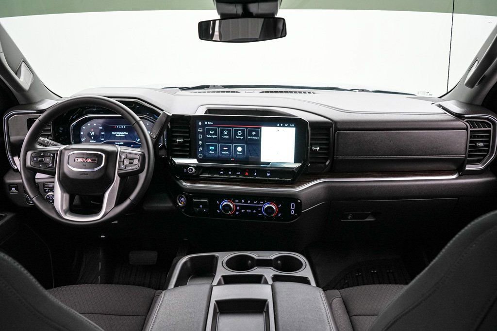 Used 2025 GMC Sierra 1500 Elevation image 15