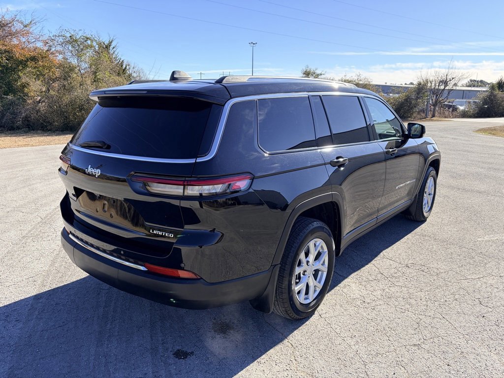 Used 2024 Jeep Grand Cherokee L Limited w/ MOPAR Finishing Package image 3