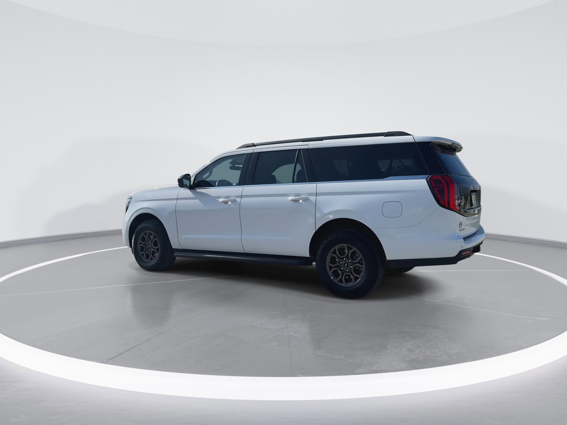 Certified 2025 Ford Expedition Max Active image 6