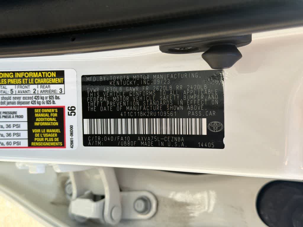 Used 2024 Toyota Camry LE AWD/4WD image 31