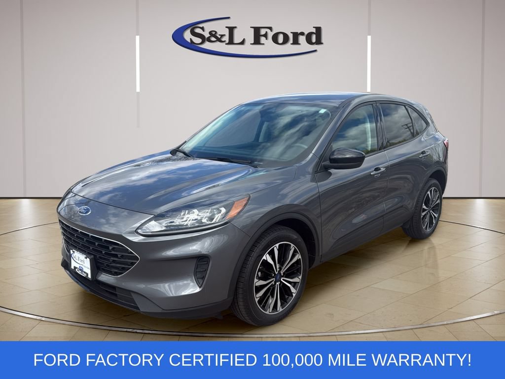 Certified 2022 Ford Escape SE w/ SE Sport Appearance Package AWD/4WD image 1