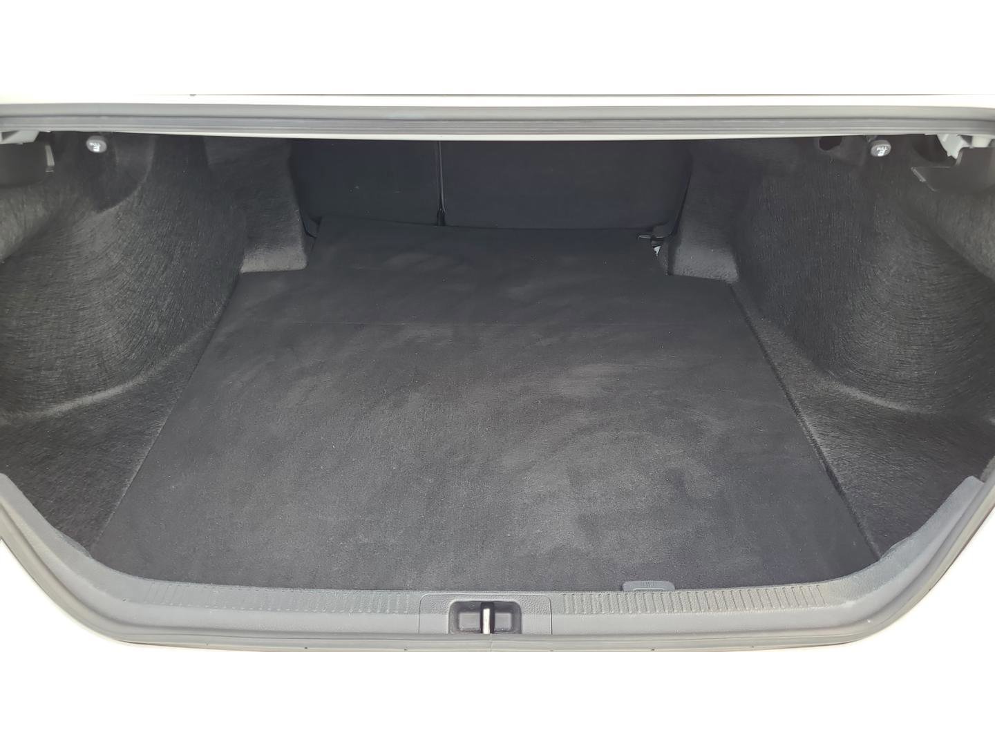 Used 2023 Toyota Camry SE image 23