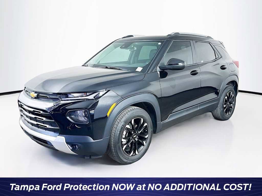 Used 2023 Chevrolet TrailBlazer LT w/ Convenience Package image 1