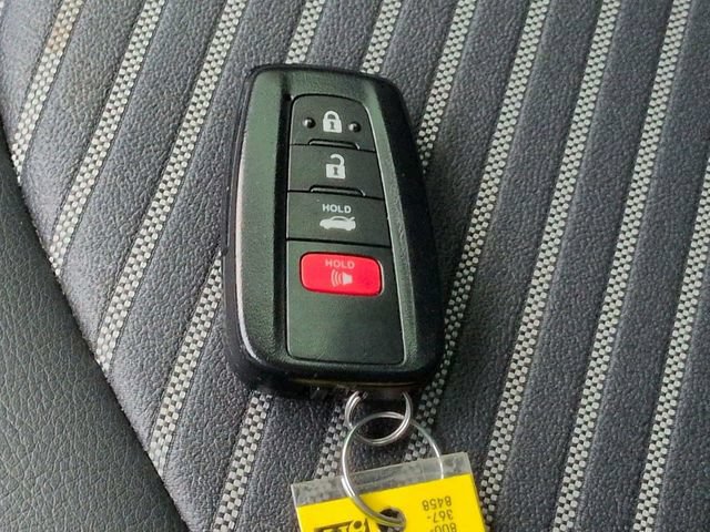 Used 2024 Toyota Camry SE w/ Convenience Package FWD image 27