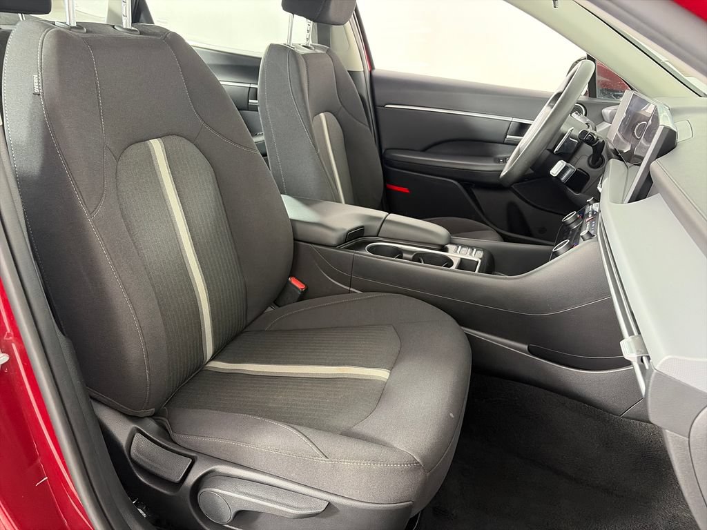 Used 2024 Hyundai Sonata SEL FWD image 32