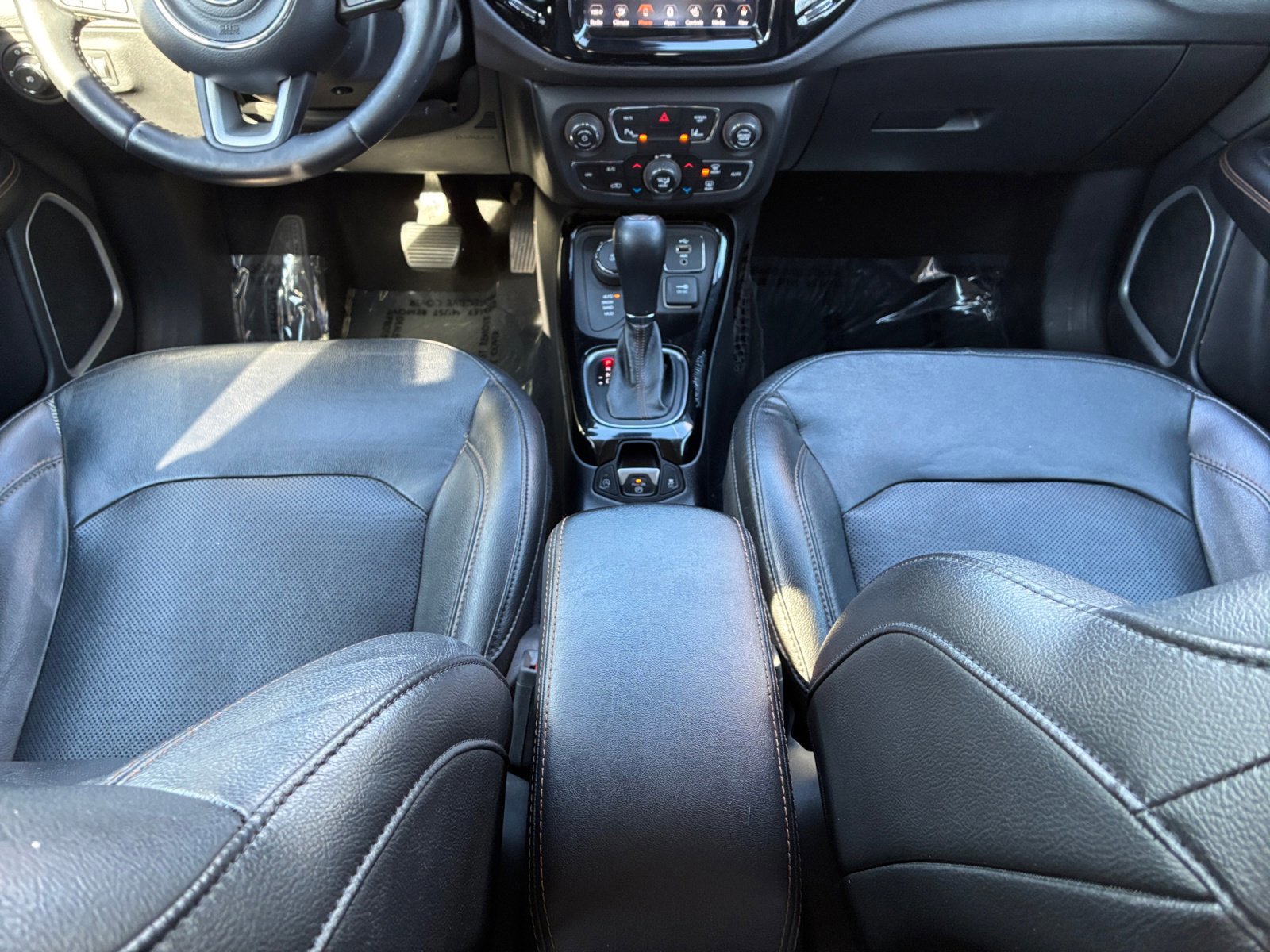 Used 2018 Jeep Compass Limited w/ Navigation Group image 15