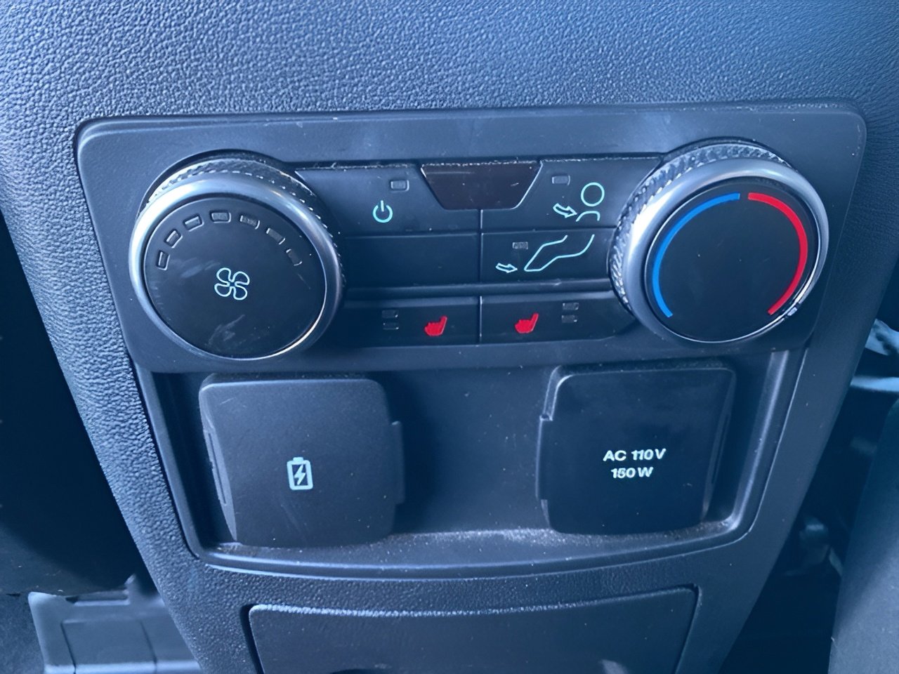 Certified 2024 Ford Explorer Limited w/ Equipment Group 301A image 13