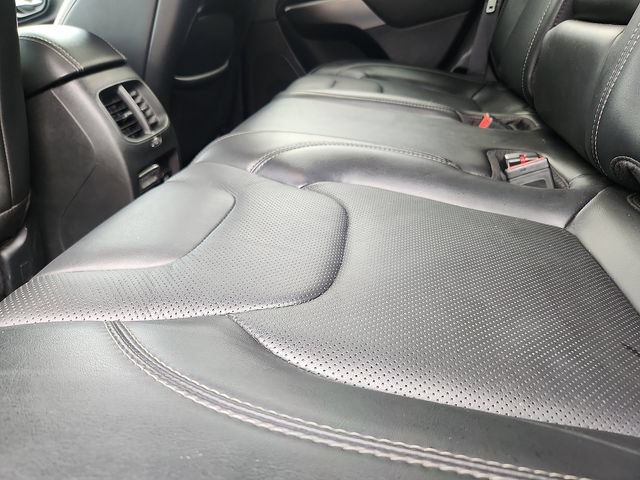 Used 2020 Jeep Cherokee Limited AWD/4WD image 25