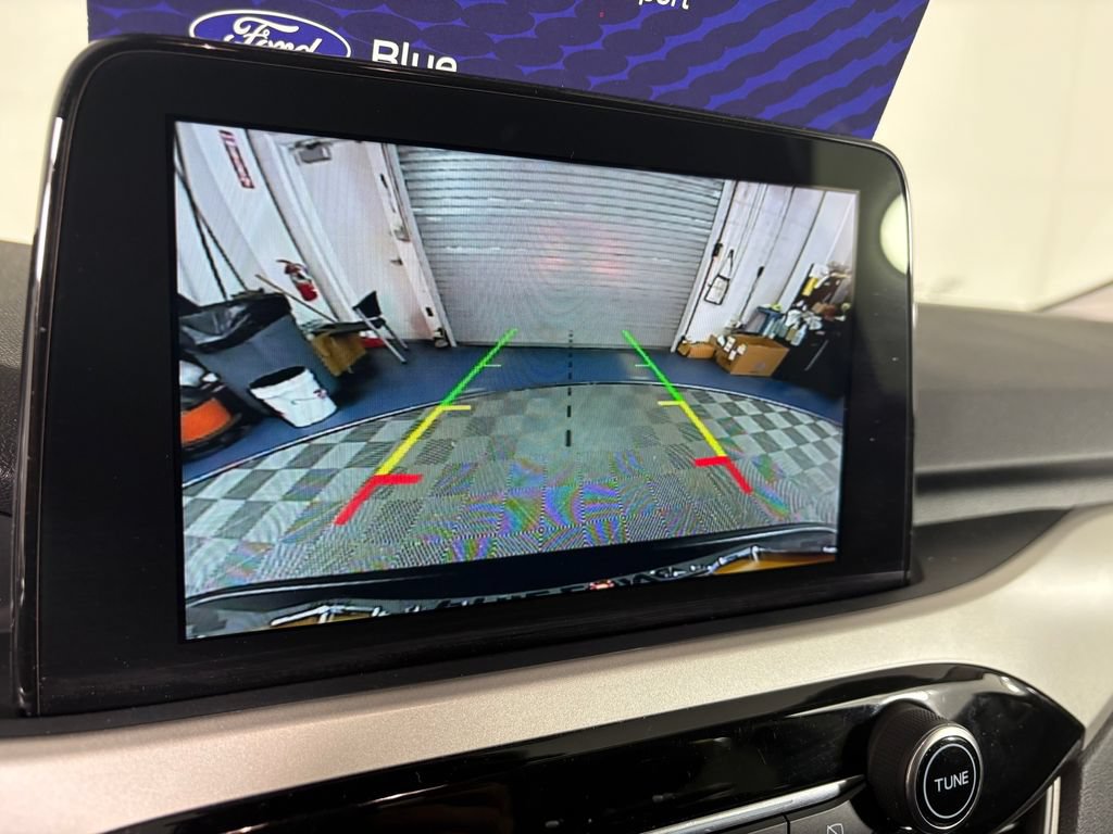 Certified 2022 Ford Escape SEL AWD/4WD image 18