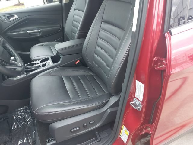 Certified 2017 Ford Escape Titanium AWD/4WD image 15