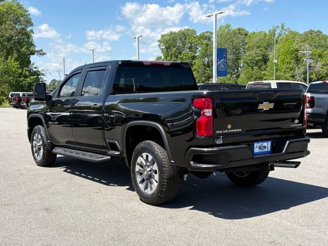 Used 2025 Chevrolet Silverado 2500 Custom w/ Custom Value Package video 3