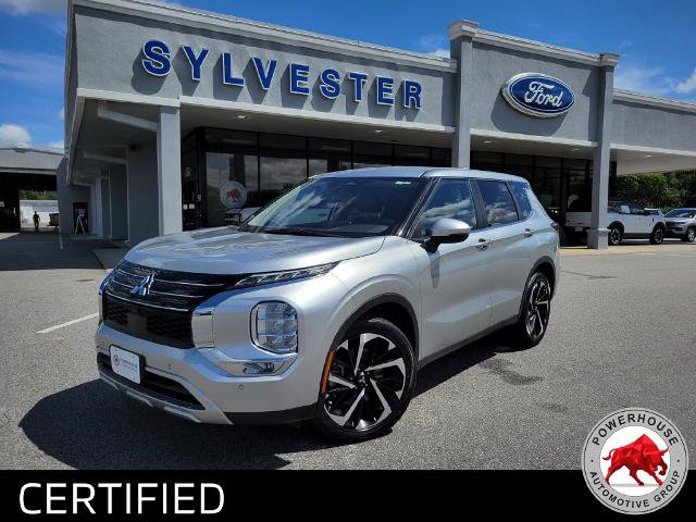 Used 2024 Mitsubishi Outlander SE FWD image 2