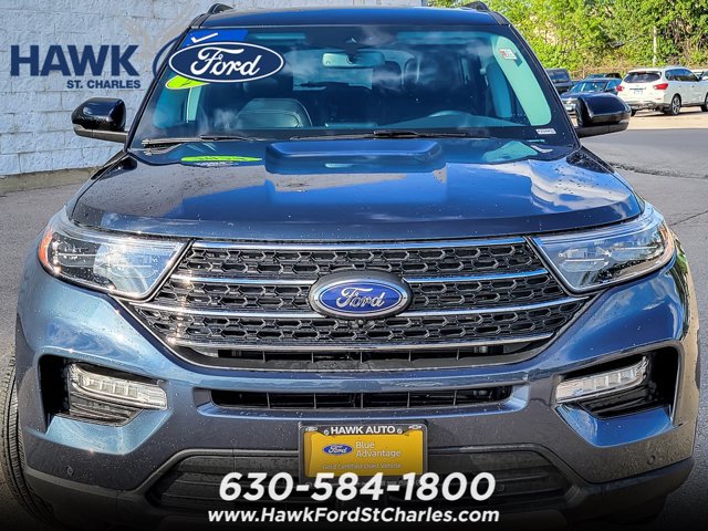 Certified 2024 Ford Explorer XLT w/ Equipment Group 202A AWD/4WD image 4