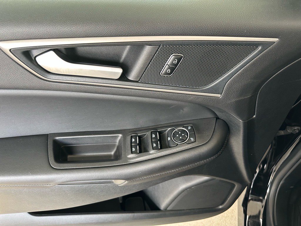 Certified 2023 Ford Edge SEL w/ Convenience Package image 15