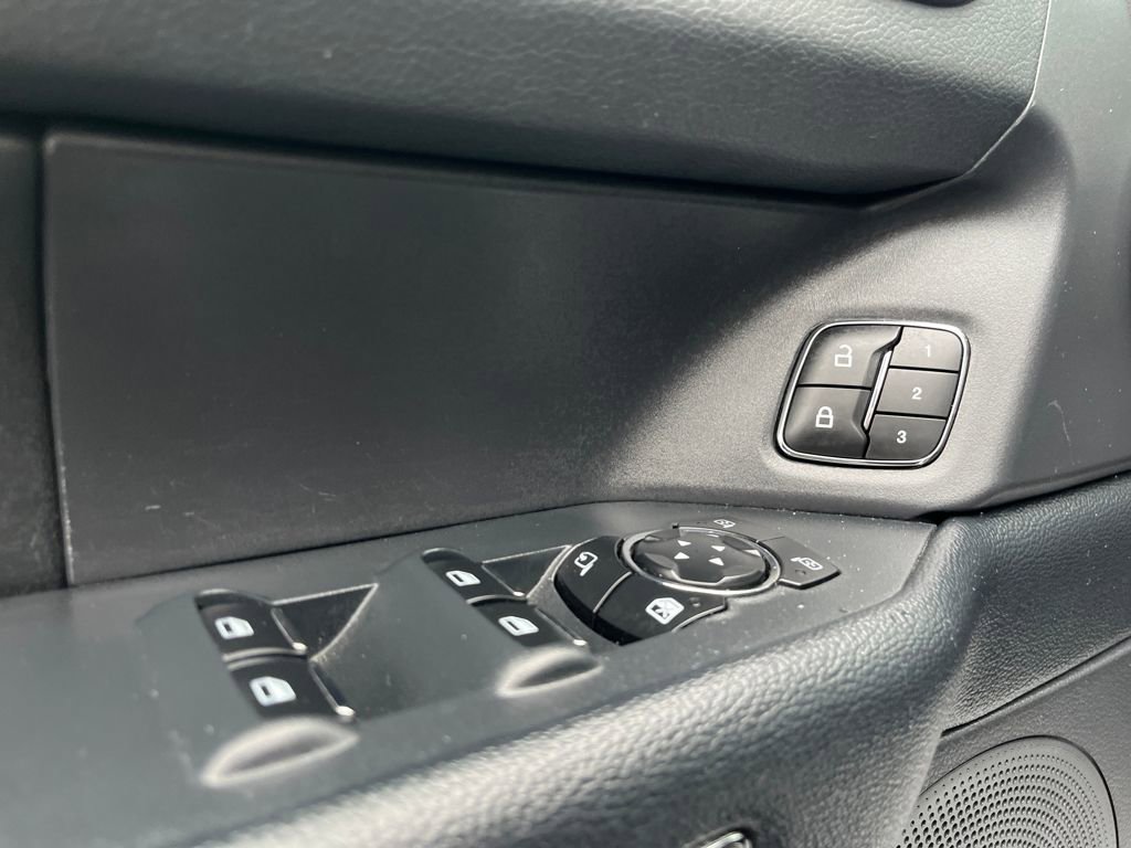 Certified 2024 Ford Expedition XLT AWD/4WD image 13