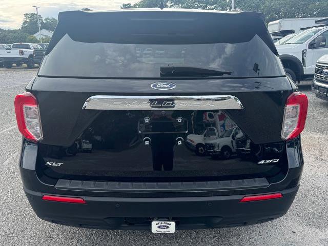 Certified 2022 Ford Explorer XLT w/ Class IV Trailer Tow Package image 5